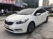 Cần bán gấp Kia K3 đời 2016, màu trắng