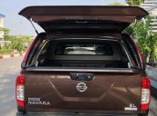 Bán Nissan Navara đời 2016, màu nâu