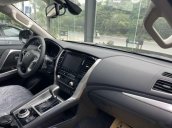 Cần bán Mitsubishi Pajero Sport sản xuất 2020, màu trắng, nhập khẩu