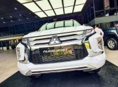 Cần bán Mitsubishi Pajero Sport sản xuất 2020, màu trắng, nhập khẩu