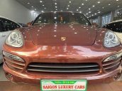 Cần bán Porsche Cayenne sản xuất 2012, xe nhập còn mới