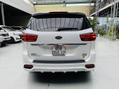 Bán xe Kia Sedona năm sản xuất 2020, màu trắng, xe full dầu, bao test hãng, có trả góp