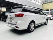 Bán xe Kia Sedona năm sản xuất 2020, màu trắng, xe full dầu, bao test hãng, có trả góp