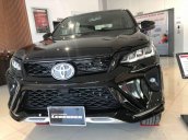 Cần bán xe Toyota Fortuner Legender năm 2021, màu đen