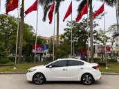 Cần bán Kia Cerato 1.6AT sản xuất năm 2018, màu trắng chính chủ