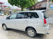 Cần bán Toyota Innova đời 2011, màu bạc, nhập khẩu chính chủ