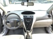 Cần bán xe Toyota Vios 1.5E sản xuất 2011, màu bạc, 290tr