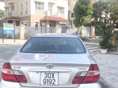 Xe Toyota Camry năm 2004 còn mới, giá tốt