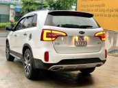 Cần bán xe Kia Sorento sản xuất năm 2020, màu trắng còn mới