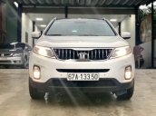 Cần bán xe Kia Sorento sản xuất năm 2020, màu trắng còn mới