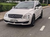 Cần bán lại xe Mercedes R500 sản xuất năm 2005, xe nhập, giá tốt