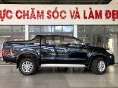 Xe Toyota Hilux sản xuất 2014, giá thấp, động cơ ổn định