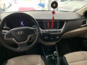 Bán Hyundai Accent sản xuất năm 2018, màu đỏ còn mới, giá tốt