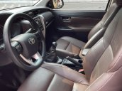 Xe Toyota Fortuner 2.4G 4x2 MT 2019