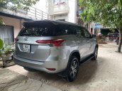 Bán xe Toyota Fortuner đời 2018, màu xám, xe nhập còn mới