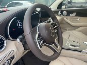 Bán Mercedes GLC 300 sản xuất 2020, màu trắng còn mới