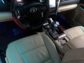 Cần bán lại xe Toyota Camry đời 2015, màu đen, nhập khẩu 