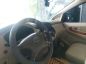 Bán Toyota Innova năm 2008 xe gia đình