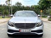 Bán xe Mercedes E200 năm 2016, giá thấp