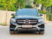 Cần bán Mercedes GLC 250 2018, màu đen, xe nhập