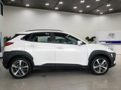 Bán xe Hyundai Kona sản xuất 2021, màu trắng