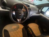 Cần bán lại xe Chevrolet Spark LT 1.2 MT sản xuất 2017, màu trắng  