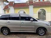 Bán Toyota Innova sản xuất năm 2015 còn mới, giá 377tr