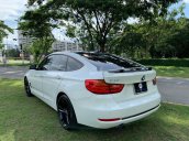 Cần bán gấp BMW 320i năm 2016, màu trắng, xe nhập