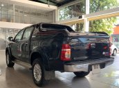 Cần bán gấp Toyota Hilux đời 2014, màu đen, nhập khẩu nguyên chiếc còn mới