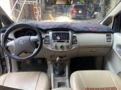 Cần bán Toyota Innova đời 2016, màu bạc số sàn, giá chỉ 449 triệu