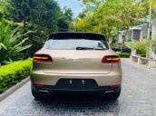 Cần bán xe Porsche Macan đời 2016, màu vàng, nhập khẩu còn mới