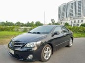 Cần bán lại xe Toyota Corolla Altis 2010, màu đen, giá tốt