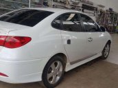 Cần bán lại xe Hyundai Avante sản xuất 2011 còn mới