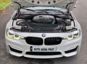 Cần bán gấp BMW 320i đời 2016, màu trắng