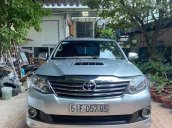 Bán nhanh giá thấp chiếc Toyota Fortuner, đời 2014