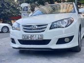 Cần bán Hyundai Avante 1.6 AT sản xuất 2013, màu trắng, giá chỉ 368 triệu