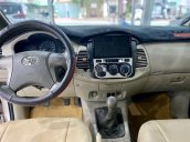 Cần bán gấp Toyota Innova năm sản xuất 2014 còn mới giá cạnh tranh