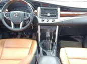 Bán Toyota Innova năm 2017 còn mới, giá tốt