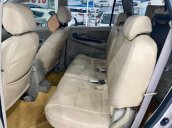 Cần bán gấp Toyota Innova năm sản xuất 2014 còn mới giá cạnh tranh