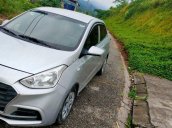 Cần bán xe Hyundai Grand i10 sản xuất năm 2017, màu bạc giá cạnh tranh