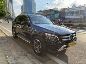 Bán Mercedes GLC 250 đời 2017, màu đen