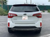 Bán Kia Sorento 2.4 GAT 2019 - màu trắng