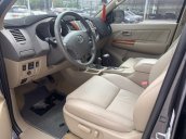 Cần bán xe cá nhân: Toyota Fortuner 2. 7V 4WD 2012 - Màu xám - đi 108.000 km