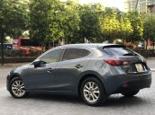 Bán Mazda 3 Hatchback 1.5AT sx 2017, màu xanh, chính chủ từ đầu