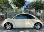 Bán xe Volkswagen New Beetle 1.6L sản xuất 2010 đăng kí lần đầu 2011 - Biển TP không mất phí biển