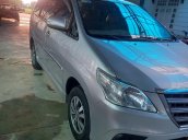 Bán Toyota Innova sản xuất 2016, giấy tờ đầy đủ, liên hệ nhanh