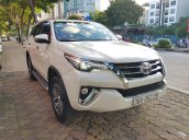 Toyota Fortuner 2.7V 2019 trắng siêu tinh khiết, nhập khẩu Indonesia