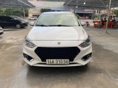 Xe Hyundai Accent đời 2018, màu trắng số tự động, 465 triệu