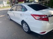Cần bán xe Toyota Vios AT 2018, màu trắng xe gia đình, giá tốt