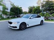 Bán ô tô BMW 520i năm sản xuất 2019, màu trắng, xe nhập